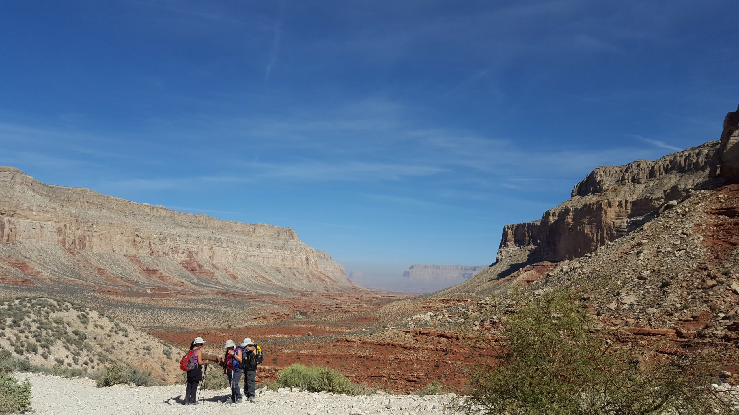 Hike to Havasupai Reservation and Falls