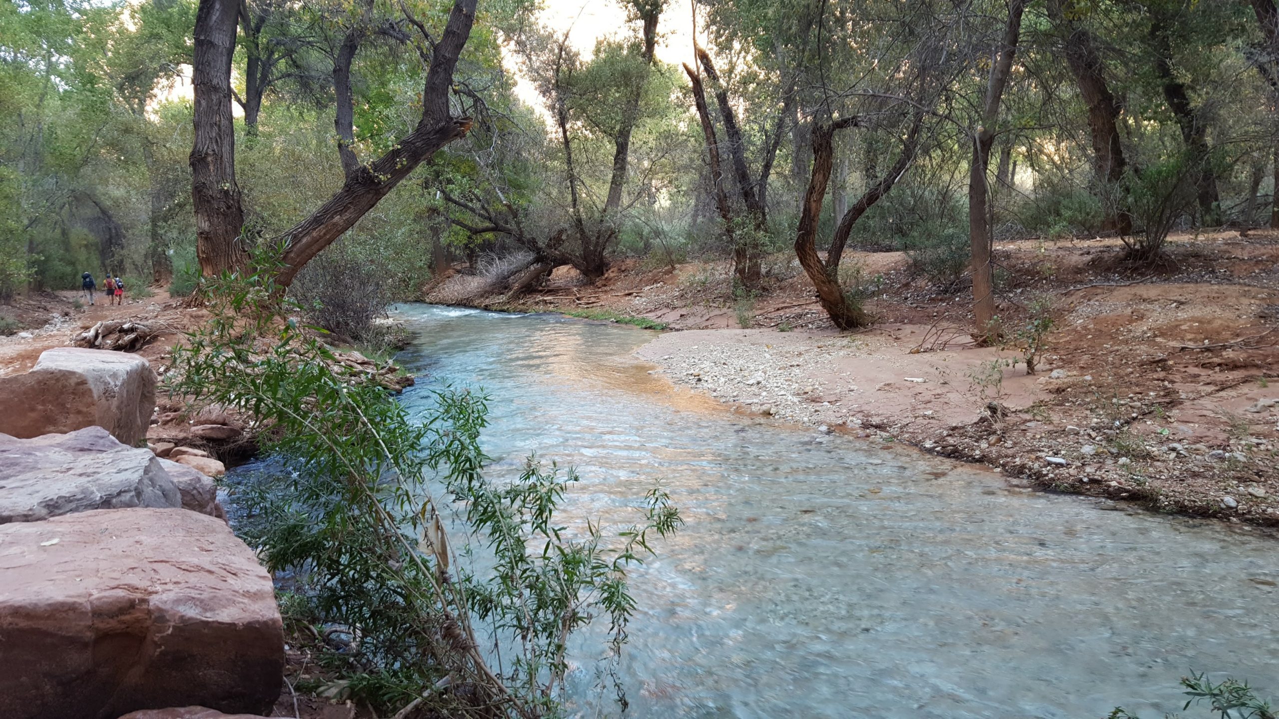 Hike to Havasupai Reservation and Falls